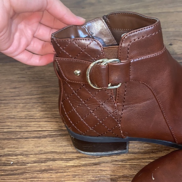 Brown boots size 8 1/2 - Picture 2 of 4